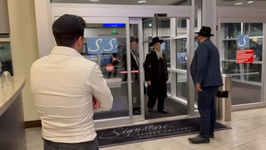 תיעוד בלעדי ל'כיכר': גדולי ישראל חוזרים מקנדה לארה"ב