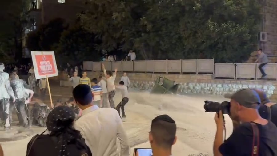 הפגנת העדה החרדית והפלג הירושלמי על חוק הגיוס בירושלים, הערב