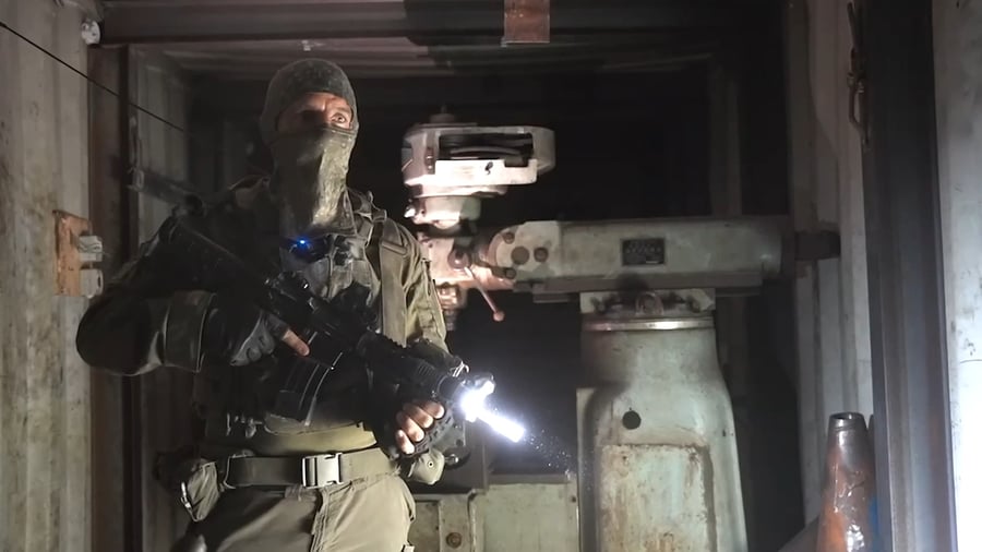 מפקד יחידת אגוז, סגן-אלוף מ׳