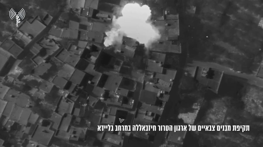 תיעוד: מחבלי חיזבאללה זוהו נכנסים למבנה צבאי של הארגון, צה"ל תקף את המבנה בו שהו