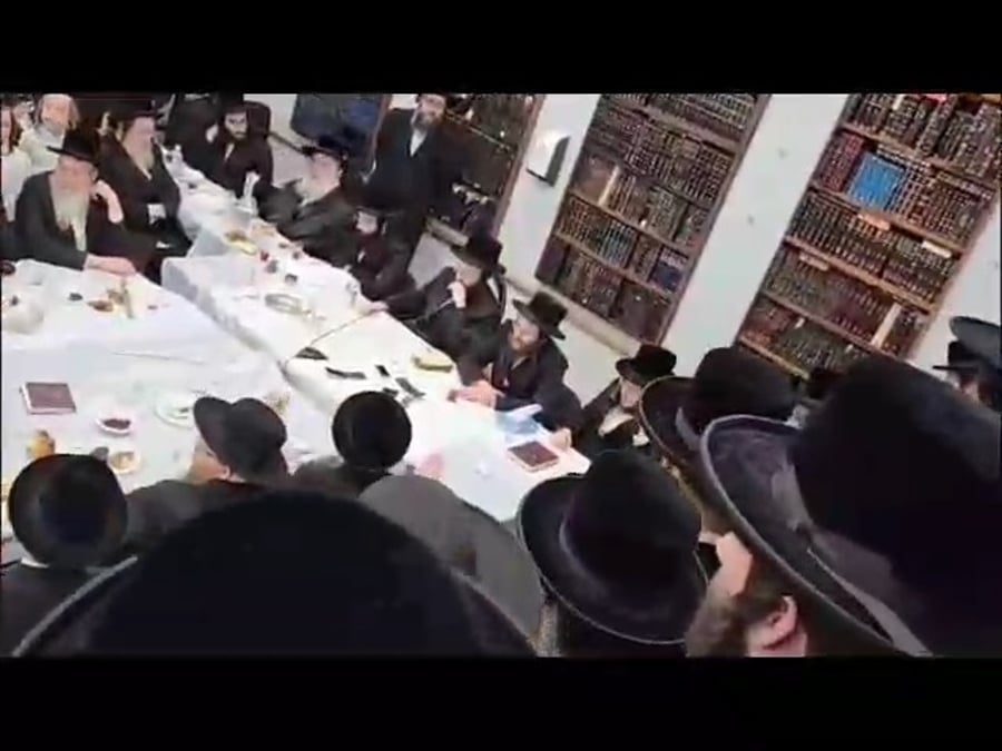 האדמו"ר מקאסוב בעריכת הטיש הראשון