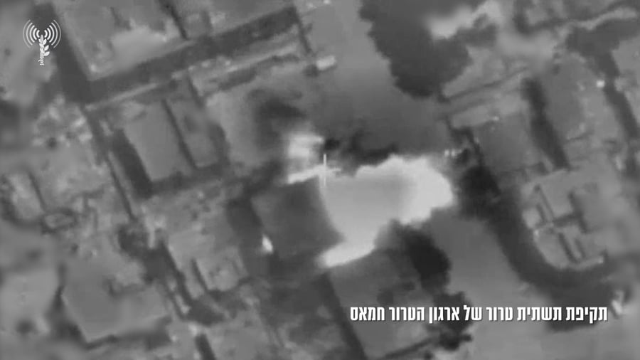 תיעוד מתקיפות צה"ל ברצועת עזה