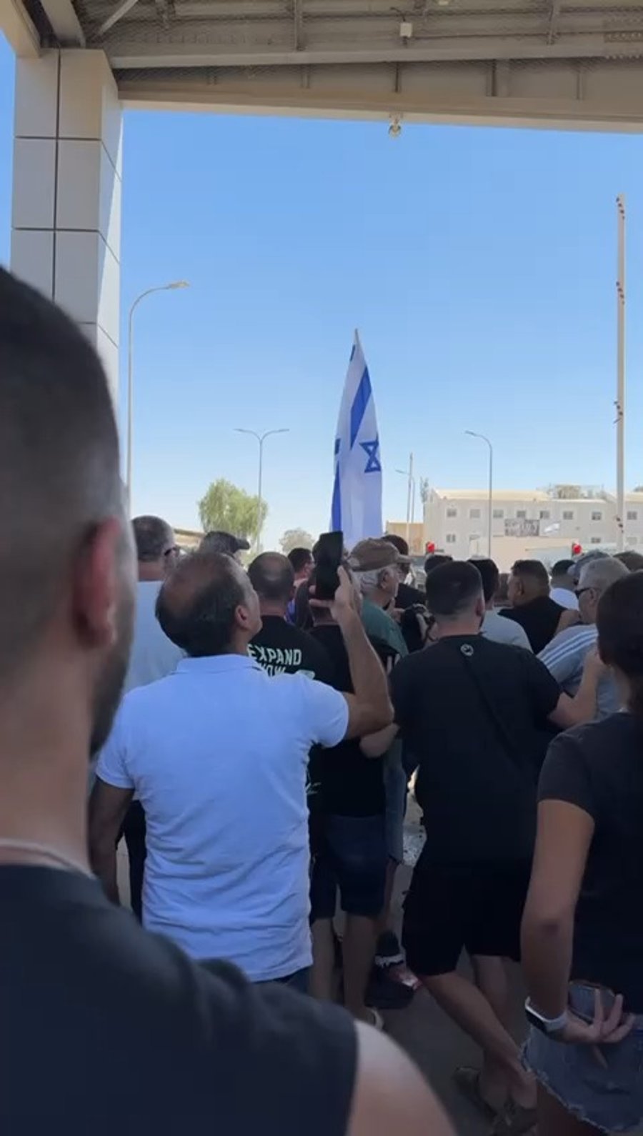 הפריצה לבסיס שדה תימן