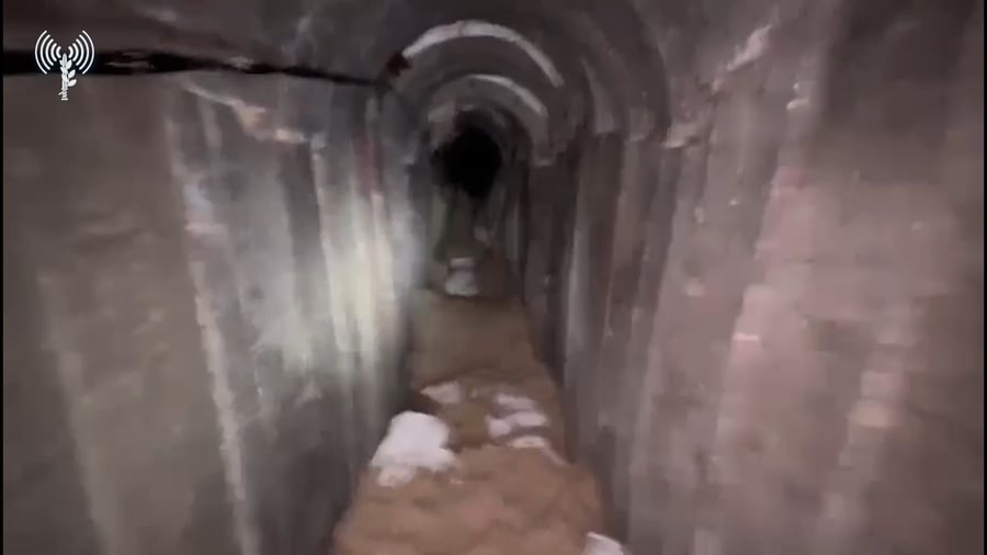 אוגדה 98 בפיצוץ מנהרות