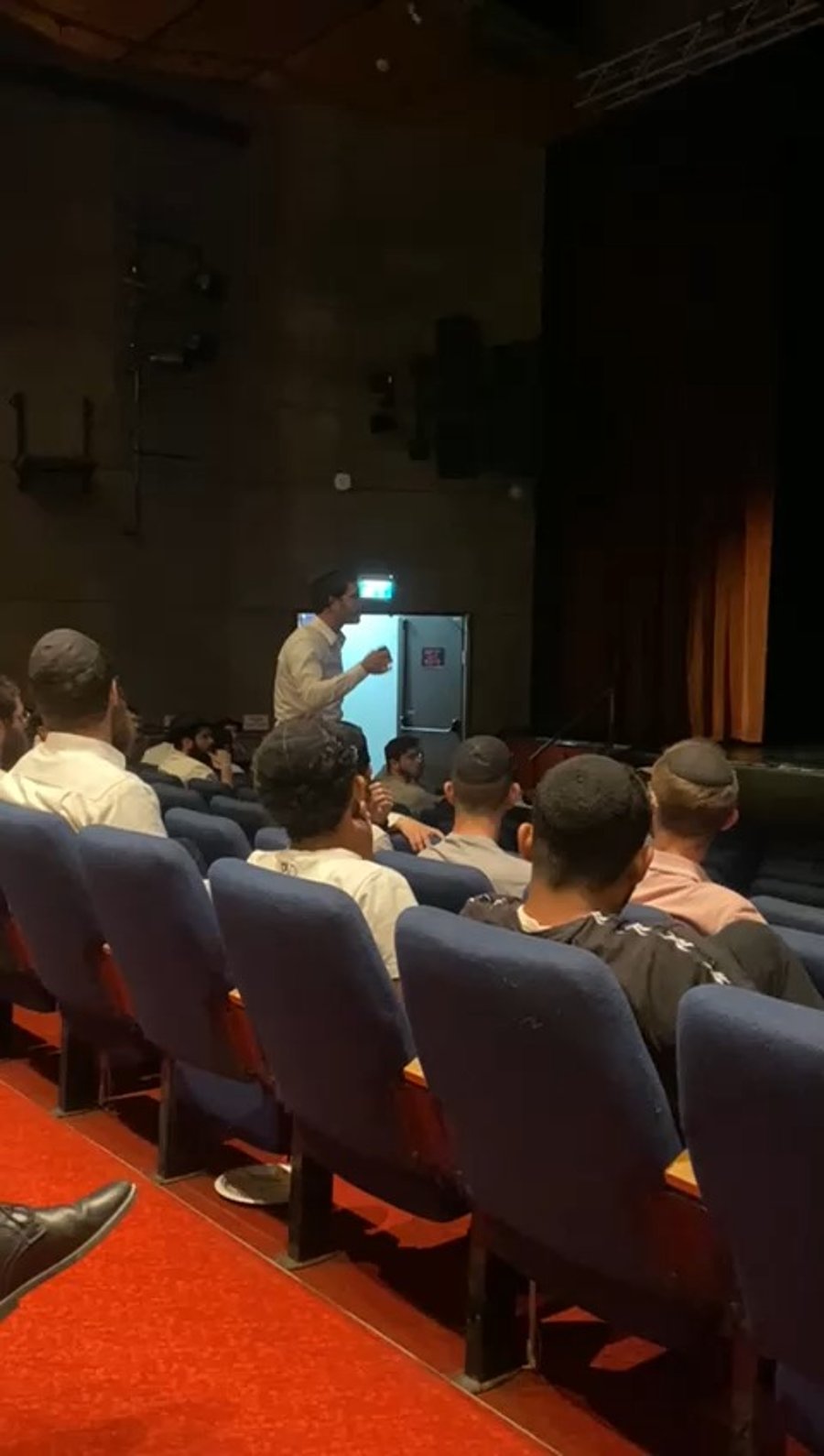 העימותים בכנס המתגייסים החרדים בבית החייל