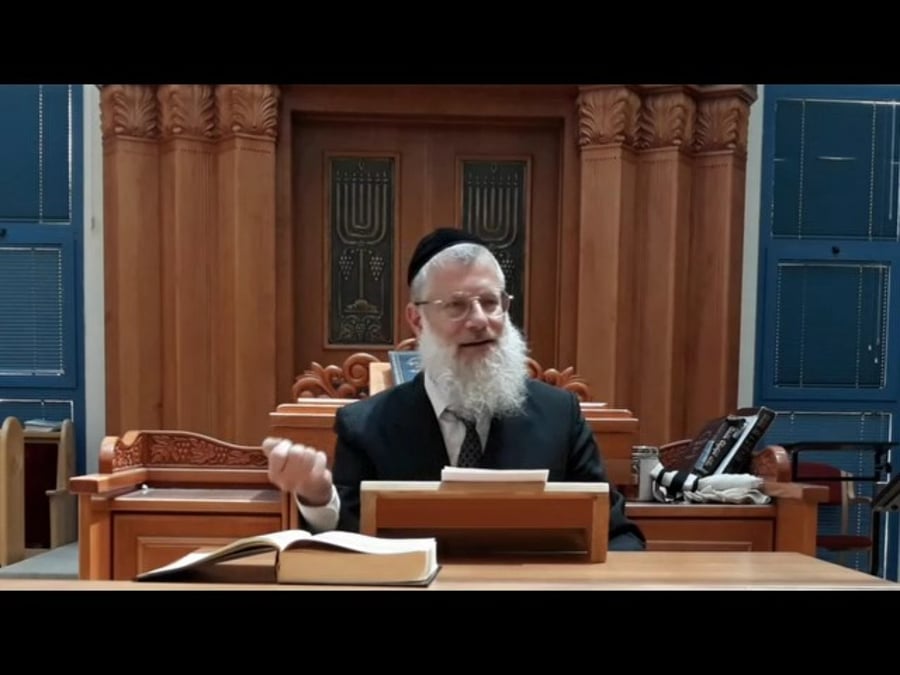 הרב אברהם יוסף שוורץ, על פרשת דברים