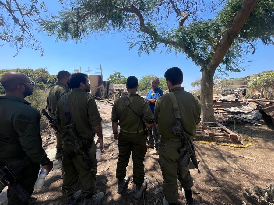 יפתח בסיור בתוך החורבן