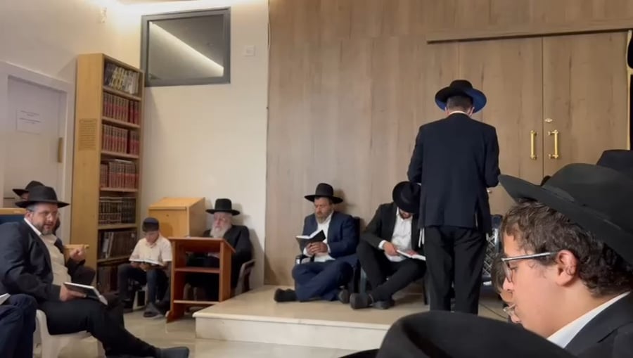 הגאון רבי יצחק יוסף בתשעה באב 