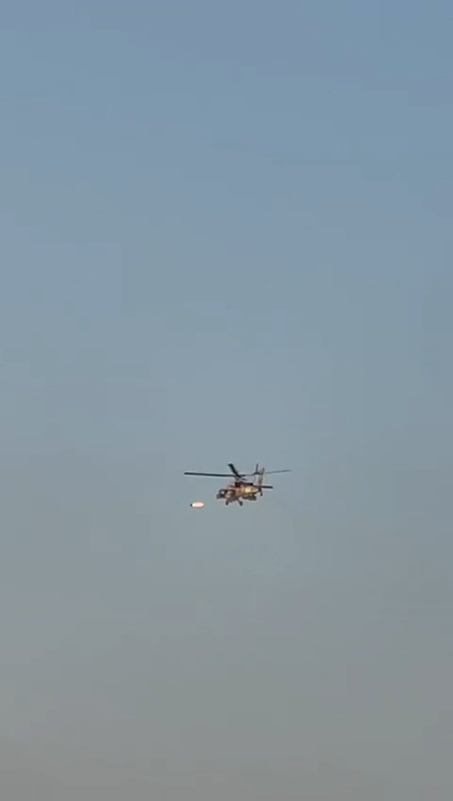 התיעוד שפורסם אתמול: מסוק אפאצ'י מיירט כטב"מ מתאבד של חיזבאללה