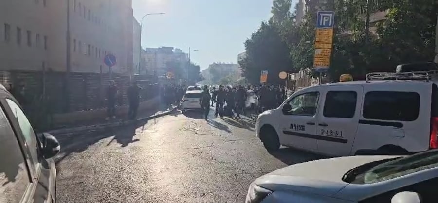 תחילת המחאה בירושלים, הבוקר