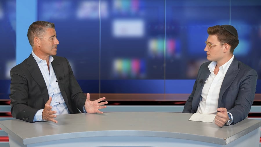 "אנחנו משתפים את הלקוח כאילו היה שותף שלנו, ונותנים המון אינפורמציה."