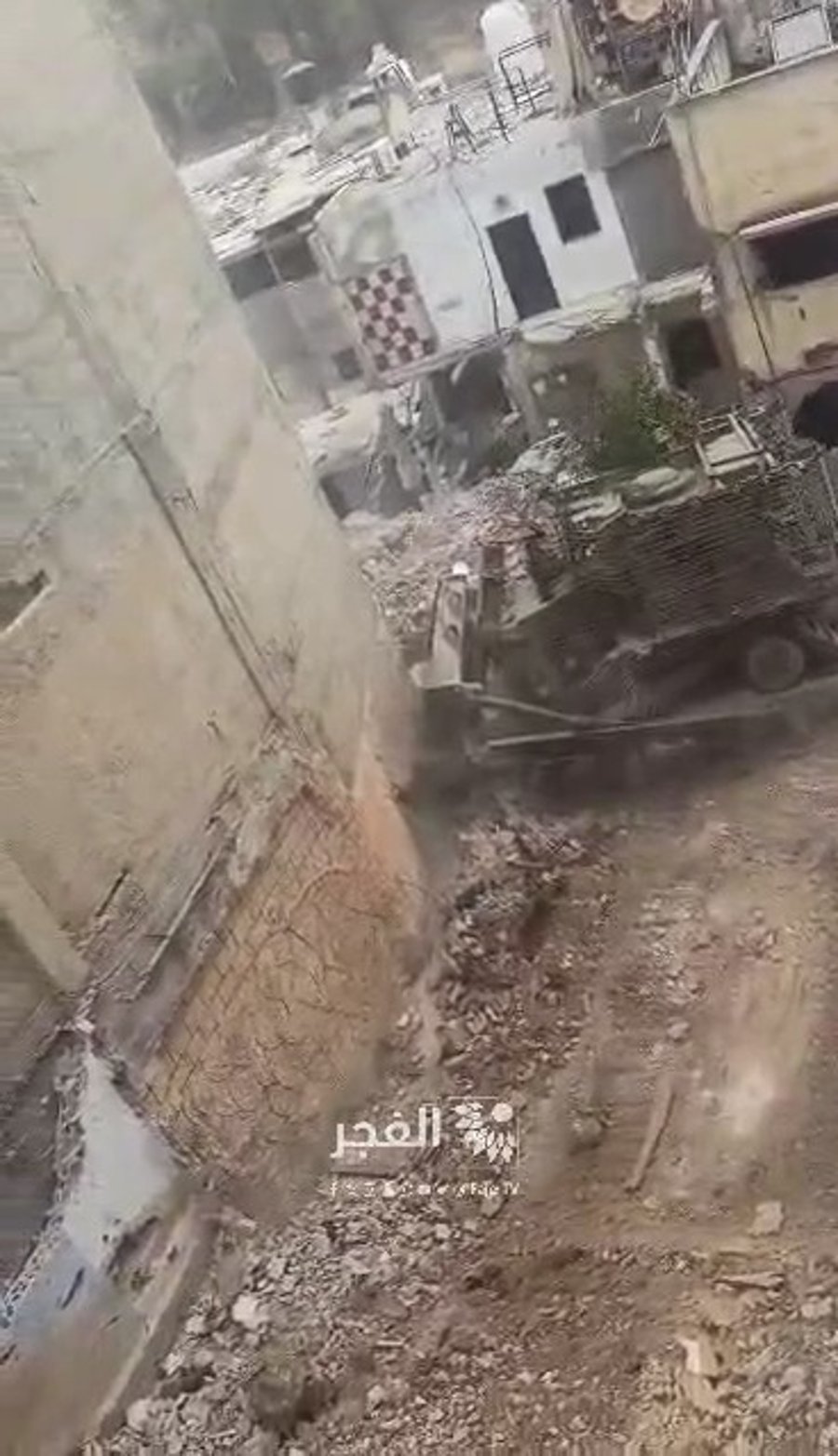 פעילות דחפורי צה"ל בנור שמס בטולכרם המבצעים חישוף בעומק של עד שני מטרים