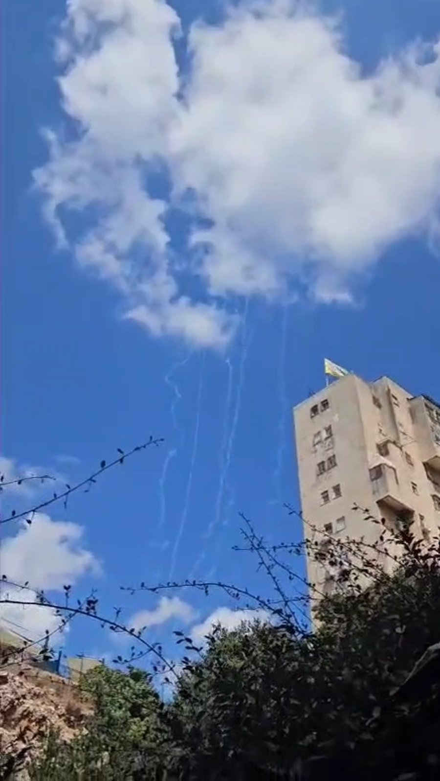 מטח רקטות ויירוטים בעיר צפת, היום