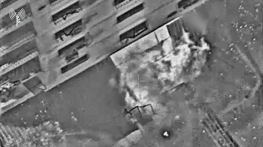 תיעוד מתקיפות צה"ל ברצועה