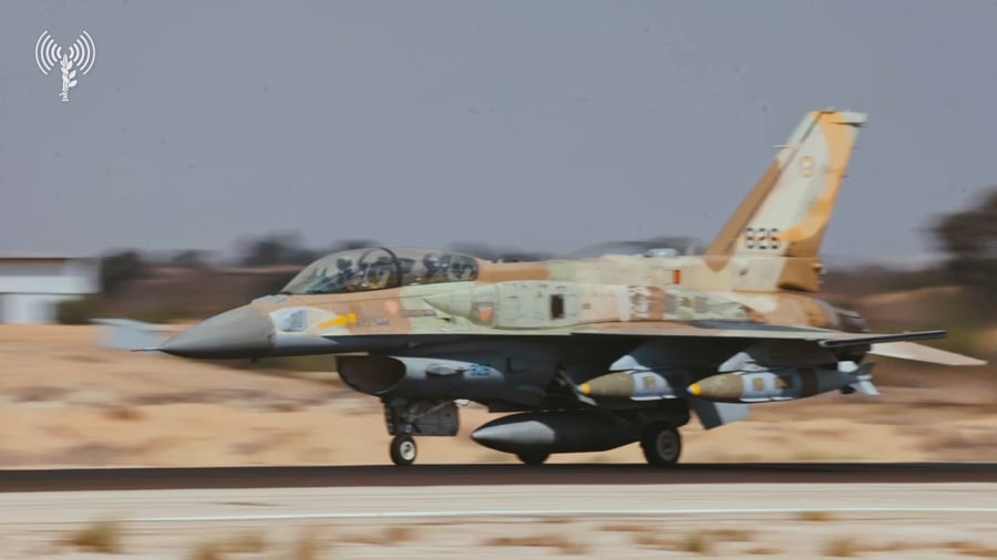 תיעוד של המראות מטוסי חיל האוויר למטס התקיפה