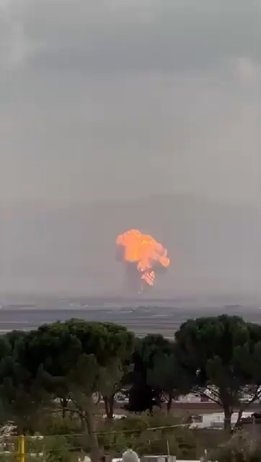 פטריית אש עוצמתית | תקיפות צה"ל בבעלבכ בזמן נאומו של נעים קאסם