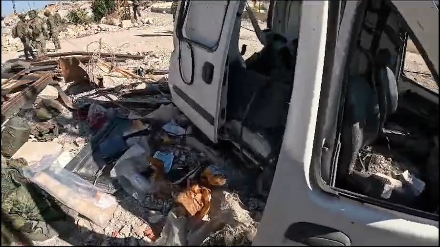 תיעוד מהרכב שאותר מוסווה במרחב אזרחי ובו אמצעי לחימה