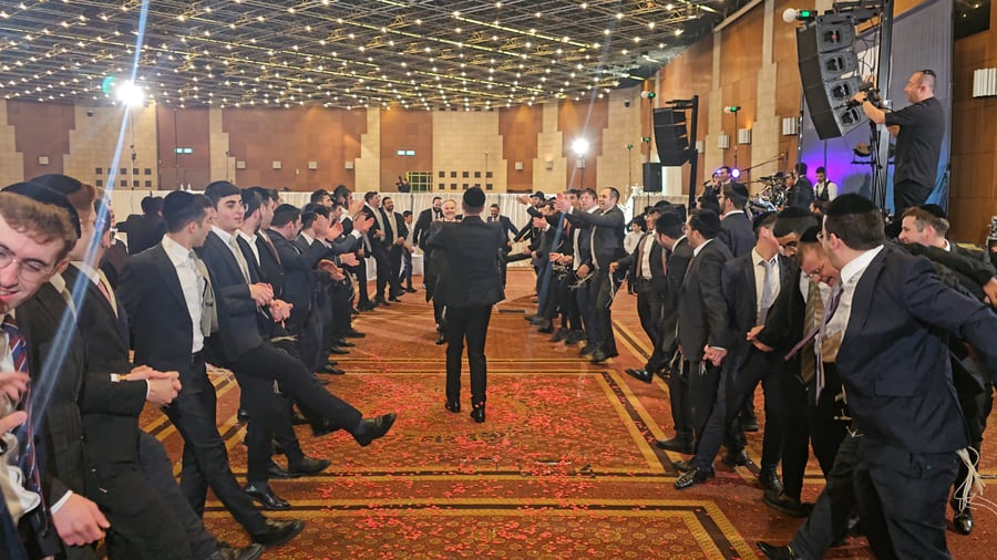 הריקוד הסוער של חיים עוזר