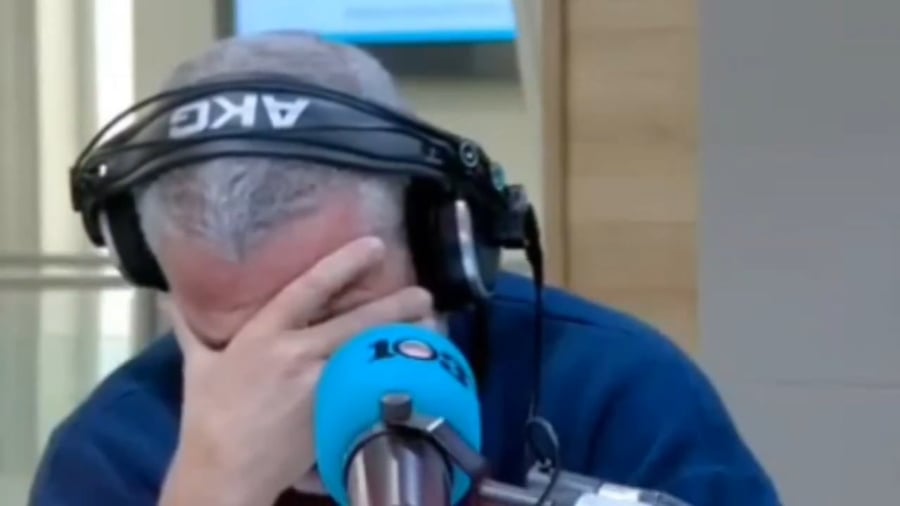 הכאב בלתי נתפס: ינון מגל פורץ בבכי בשידור חי