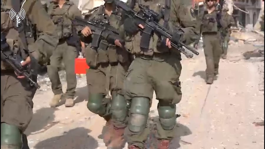 כוחות 98 בפעילות