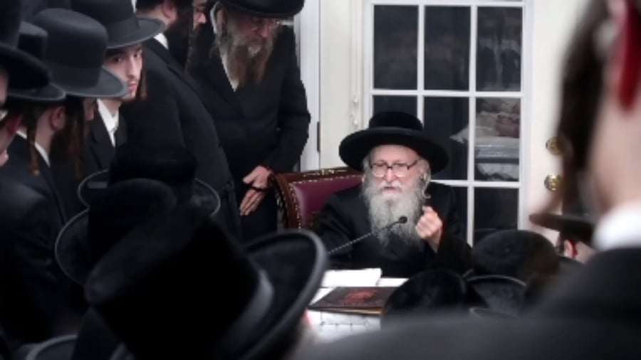 חנוכה בחצה"ק סערדאהעלי 