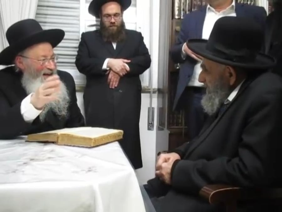 השיחה בין שני ראשי הישיבות | תיעוד בלעדי