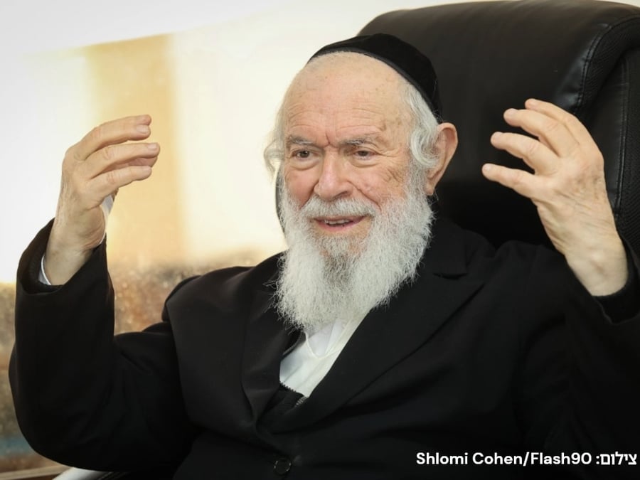 הגר''י זילברשטיין מבקש מאביה של נעמה לוי שיבואו לבשר לו כשתצא מהשבי