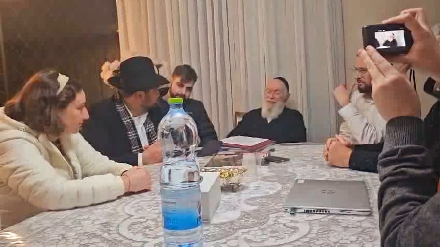 מה צריך לברך על החטופים? | צפו בתשובת הגר"י זילברשטיין