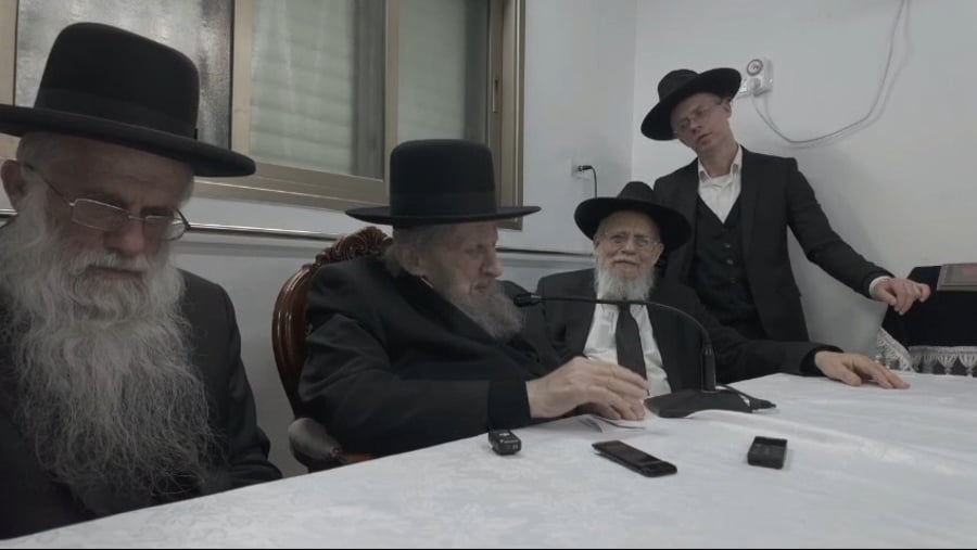 "אנחנו דואגים אבל יחד עם זה בוטחים" | הגר"ד לנדו בדברי חיזוק לבחורים