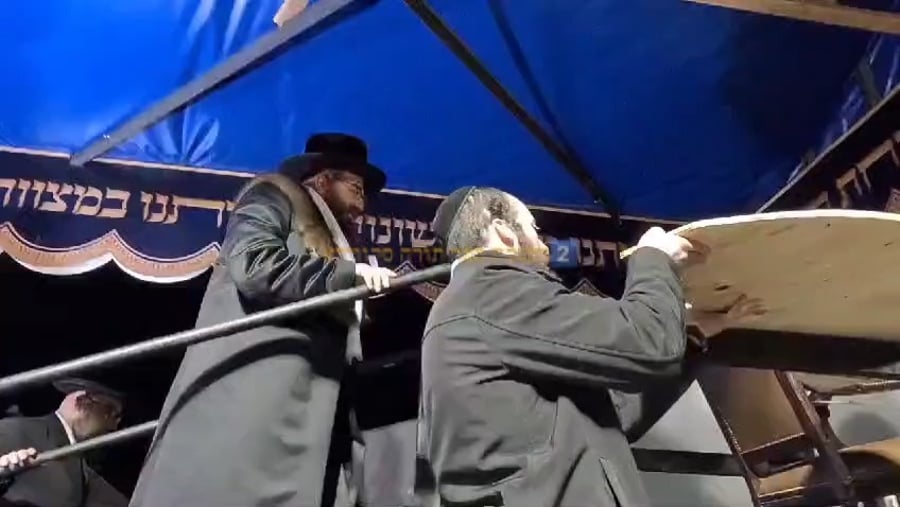 הרה"צ רבי חיים מאיר טווערסקי בודק את האוטובוס