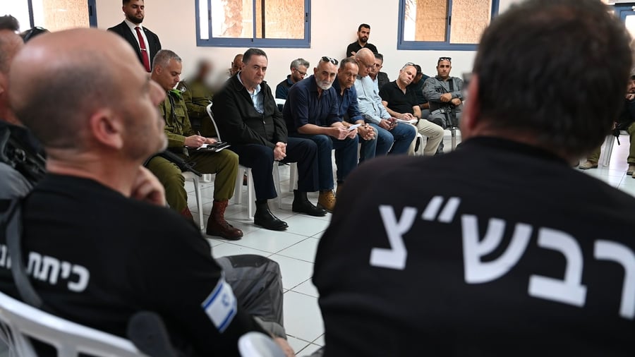 הסיור של שר הביטחון בבקעת הירדן