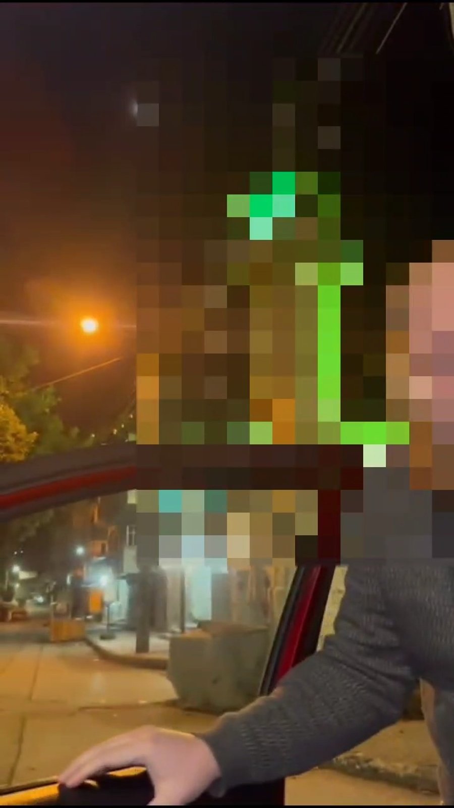 תיעוד נדיר מקבר אשר בן יעקב בשכם (לפי הצעתו של ז'אבו ארליך), ביום היארצייט כ' שבט תשפ"ה, יהודי עלה להשתטח במקום (באישור צה"ל לדבריו)