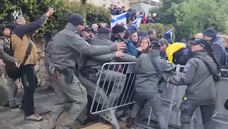 המפגינים ברחוב עזה בירושלים 