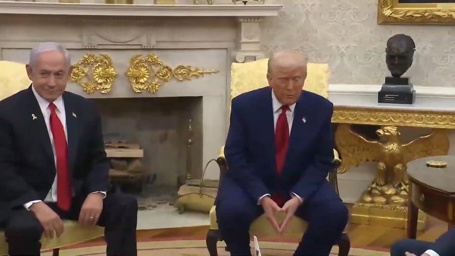 "יש לנו פה מישהו מיוחד מאוד". טראמפ ונתניהו בחדר הסגלגל