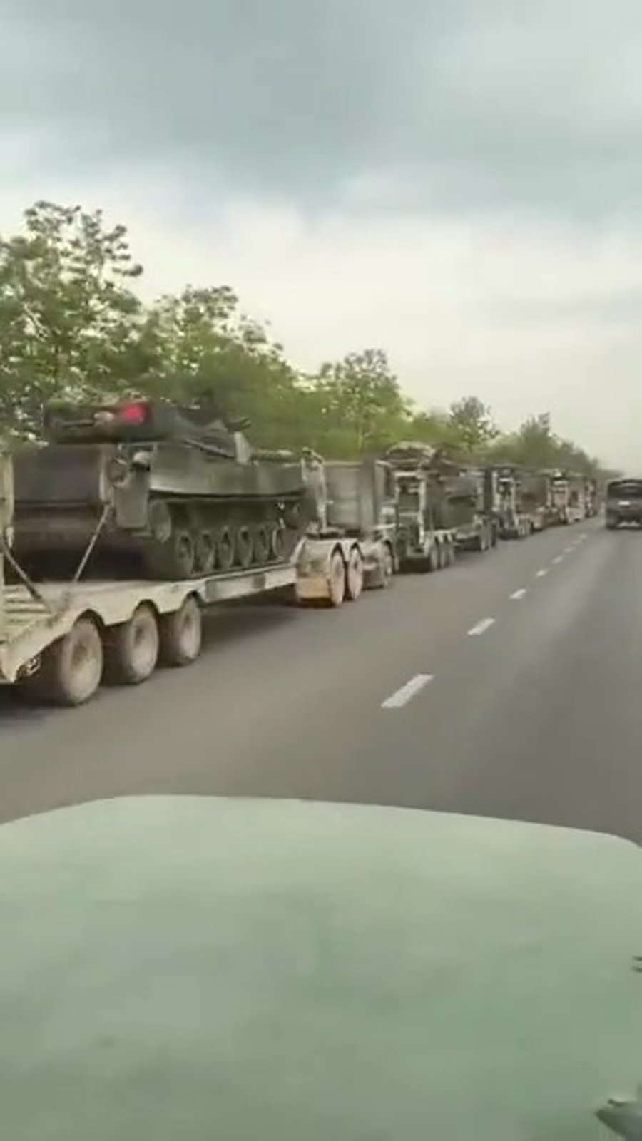 הודו צוברת כוחות בסמוך לגבול