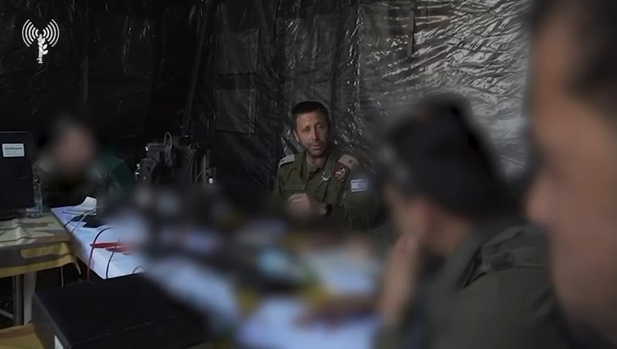 אבי בלוט בתרגיל