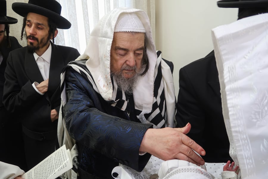 שמחת הברית לנין הגה"צ רבי יעקב מאיר שכטר 