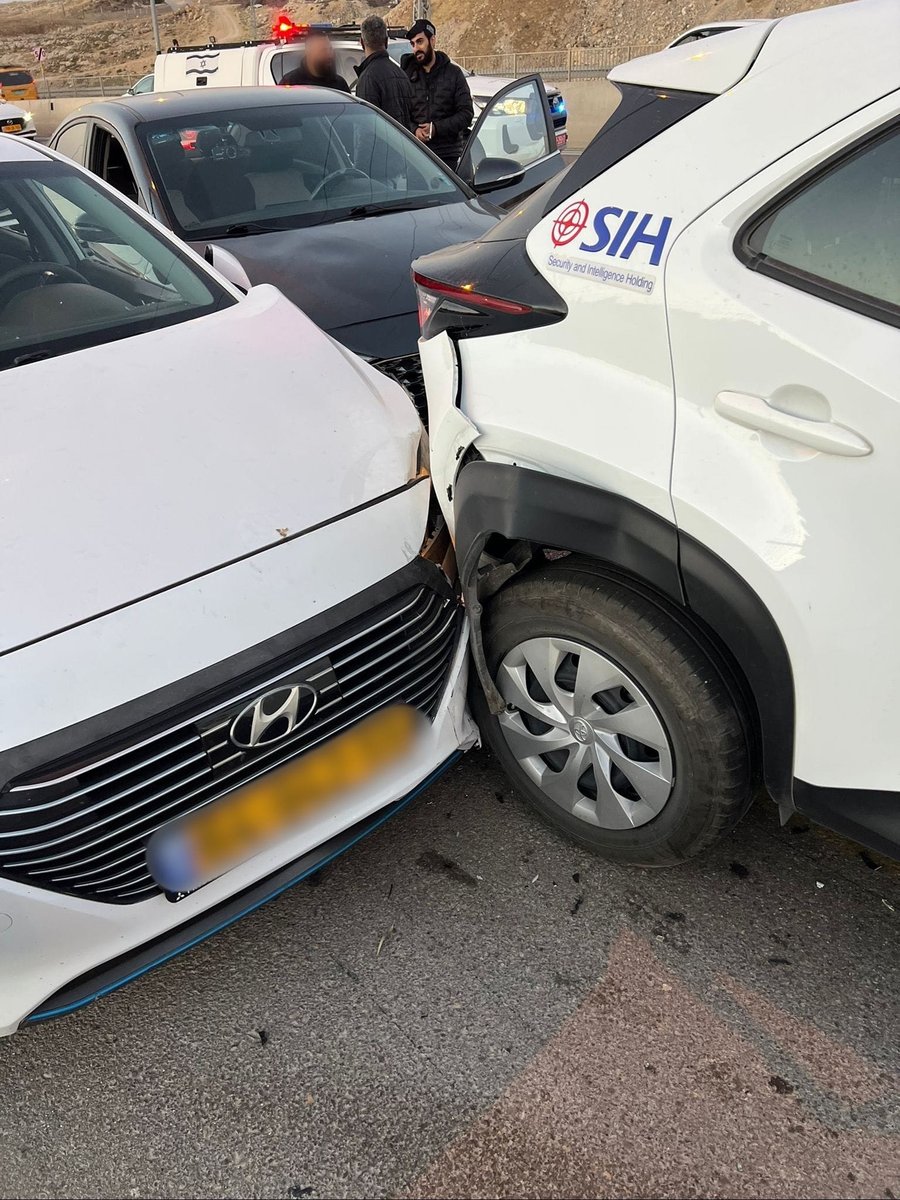 עם חלון מנופץ: כך נראה המרדף הסוער אחרי גנב הרכב בן ה-16