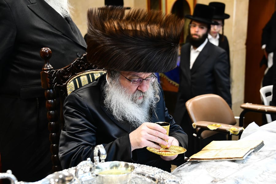 פסח שני בחצה"ק נדבורנה