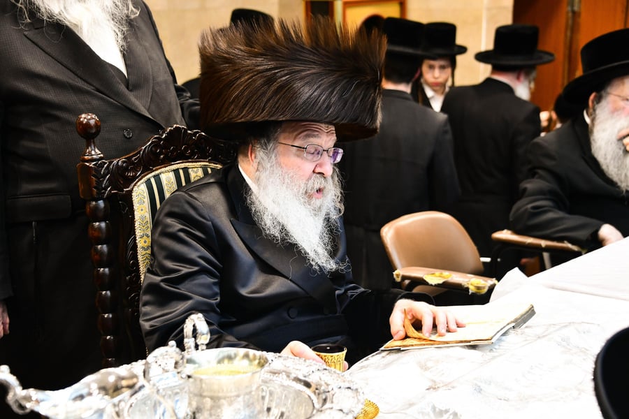 פסח שני בחצה"ק נדבורנה
