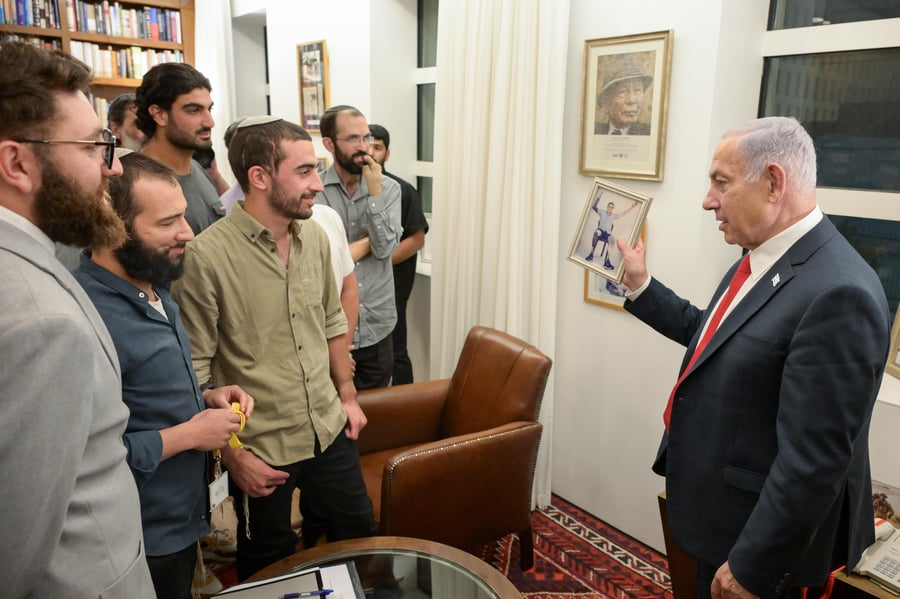 נתניהו חשף בשיחה עם לוחמים את הסיבה לעיכוב תוכנית טראמפ: "50% ייצאו"