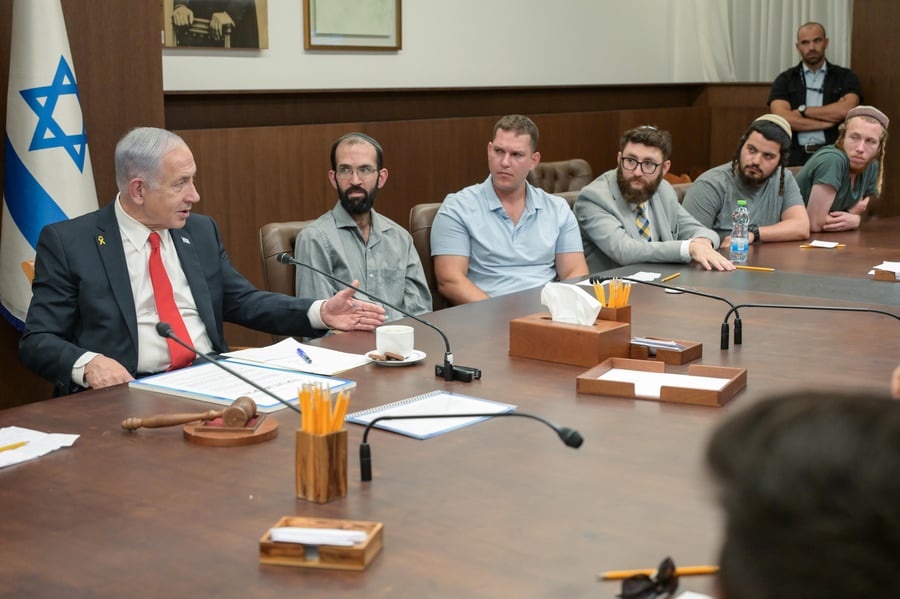 נתניהו חשף בשיחה עם לוחמים את הסיבה לעיכוב תוכנית טראמפ: "50% ייצאו"