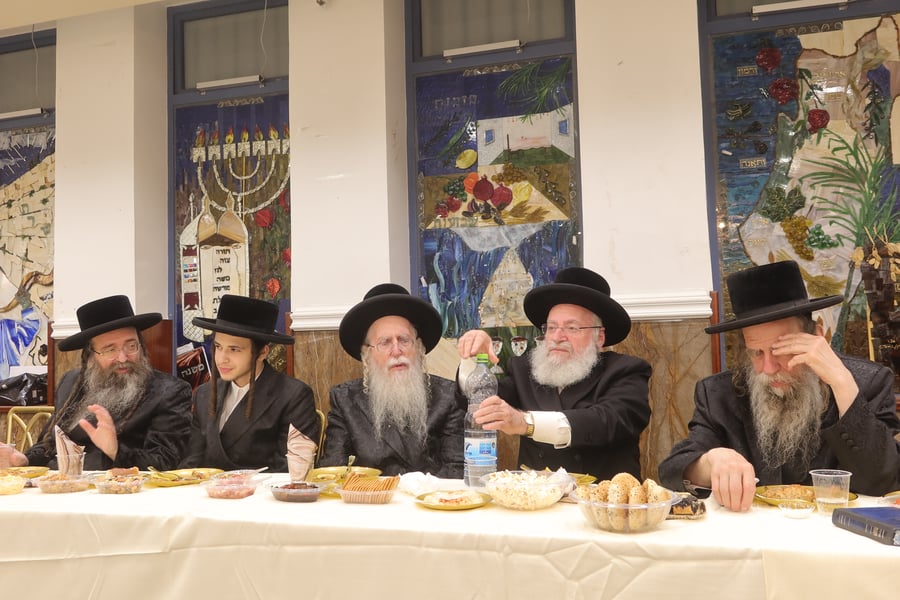 שמחת בית קריית צאנז ירושלים - מאקווא אשדוד -דעעש -ספינקא סוליצא