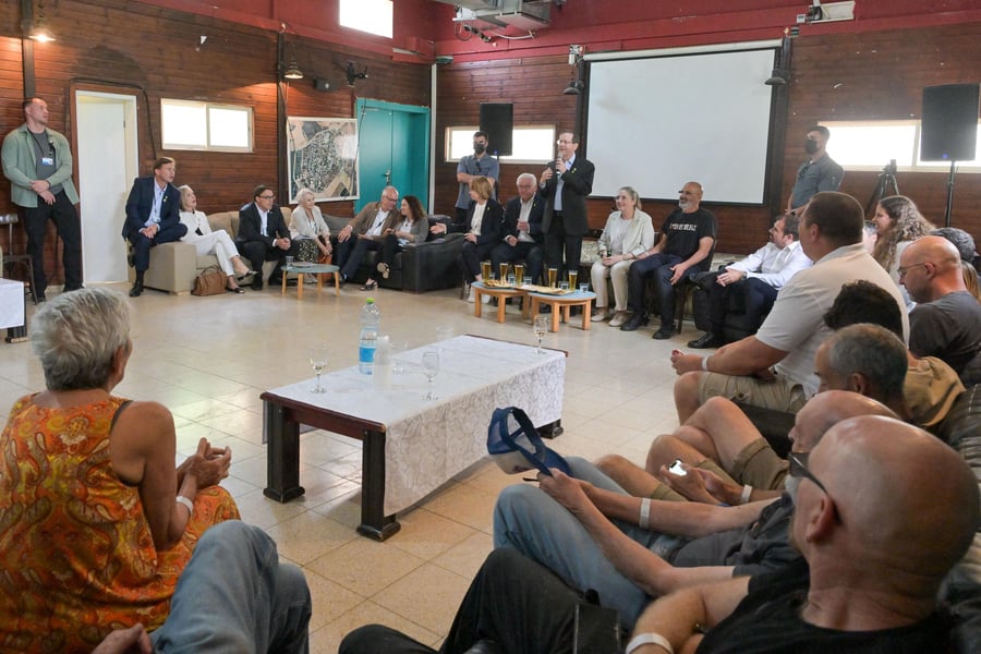 הרצוג ונשיא גרמניה בביקור בבארי