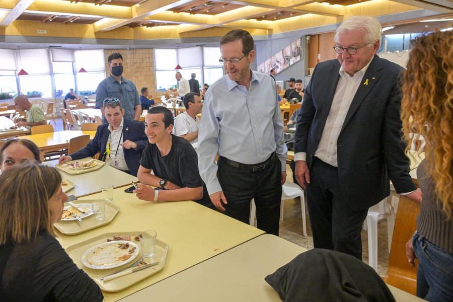 הרצוג ונשיא גרמניה בביקור בבארי