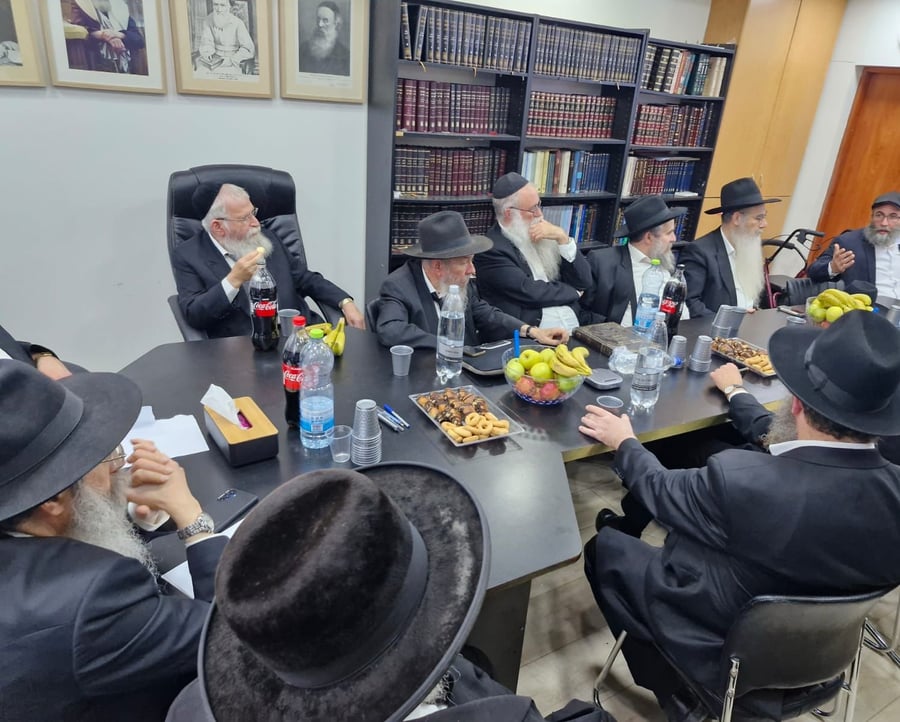 ברקע משבר הגיוס: הגוף הרבני העליון של חב"ד התכנס לישיבה נרחבת