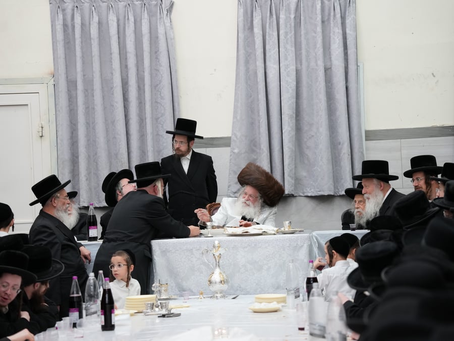 פסח שני בחצה"ק נדבורנה ירושלים