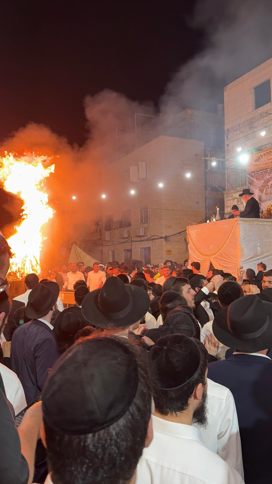 הגאון רבי ראובן אלבז בהדלקה לכבוד רשב"י