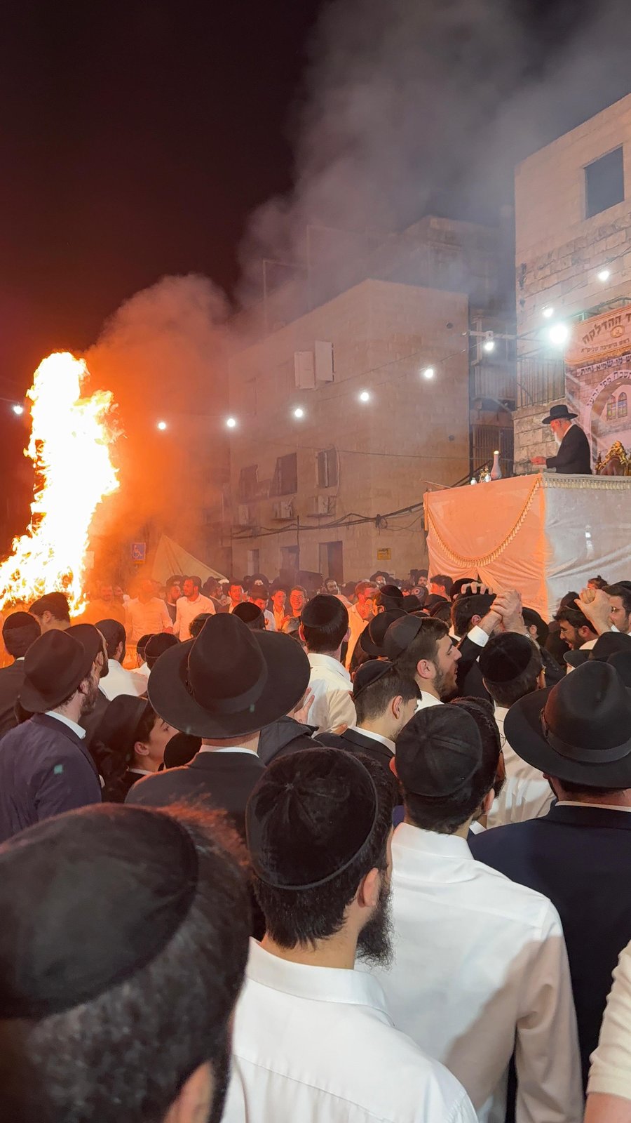 הגאון רבי ראובן אלבז בהדלקה לכבוד רשב"י