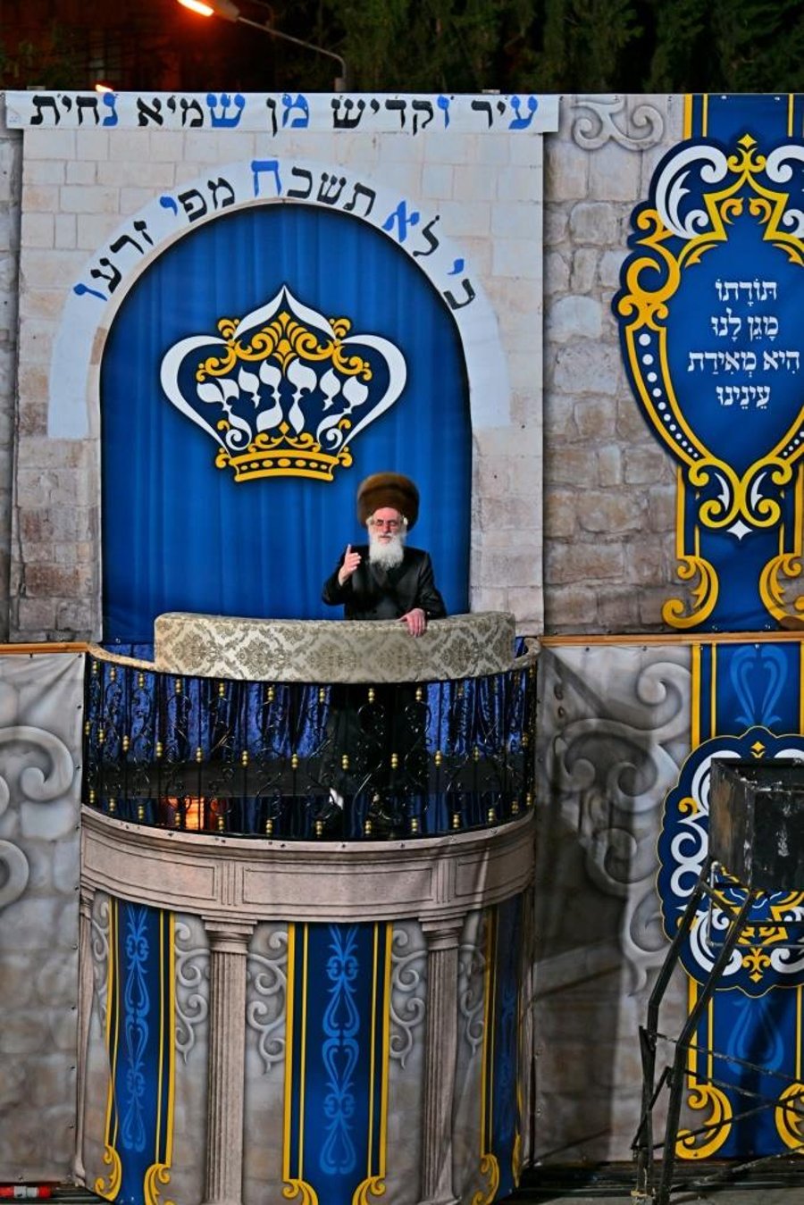 ל"ג בעומר בחצה"ק ויז'ניץ